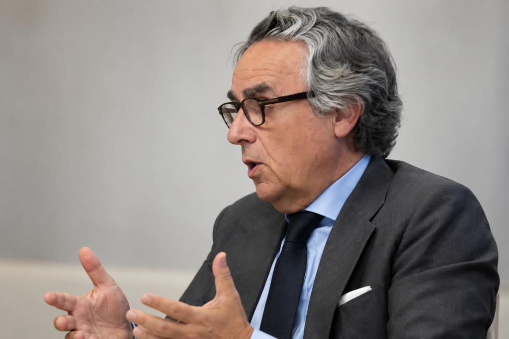 Carlos Hernández